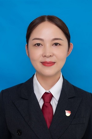 黨委委員、紀(jì)委書記  中共黨員   李小枚   工號8108.jpg